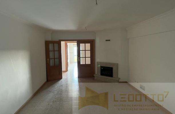 Sala(1)